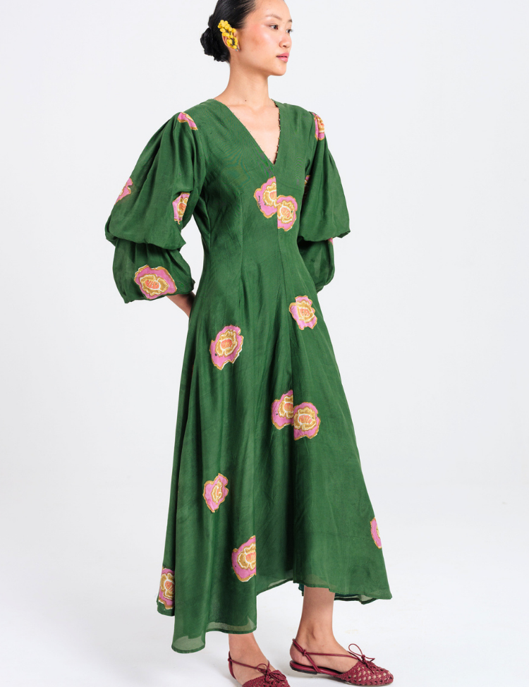 Flow-Dress-B_bfc52463-8126-497f-ba16-c27750a5f0b2.png