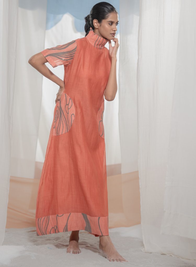 Flow High Neck Dress