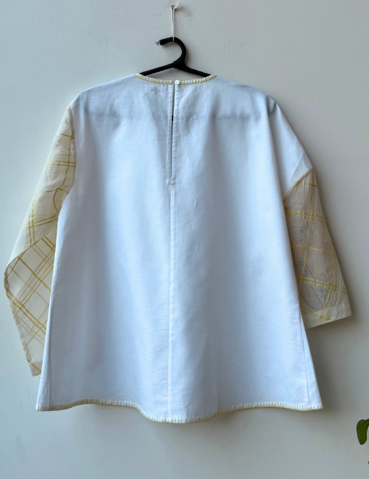 Freesia-Top-B.png