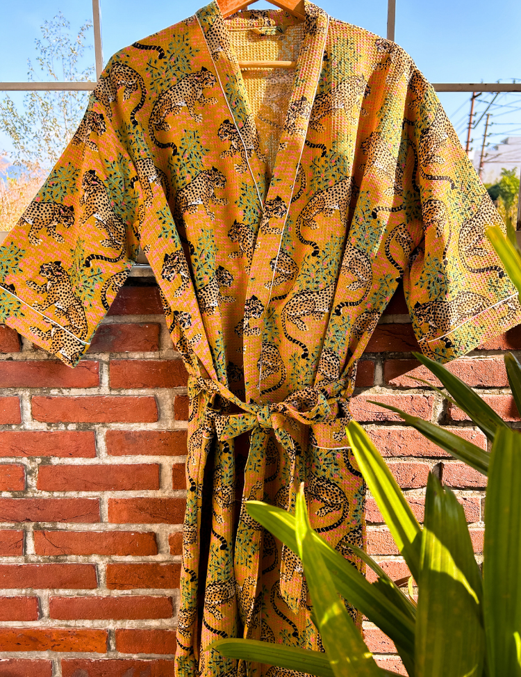 Gentle-Leopard-Bath-Robe-BD.png