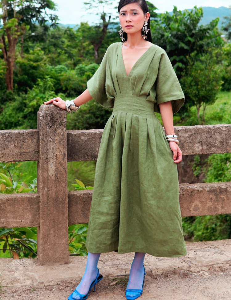 Green-Pleated-Dress-E.png