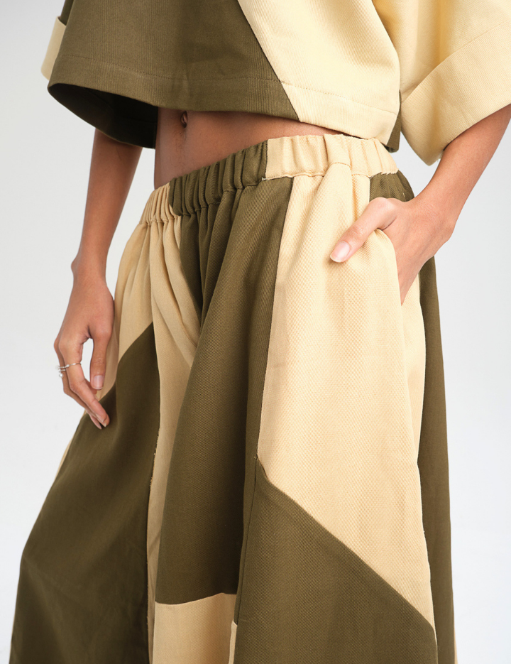 Green-Tulip-Pants-e.png
