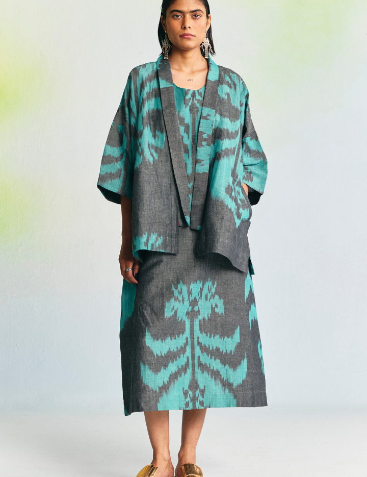 Grisaille-Kimono-D.png