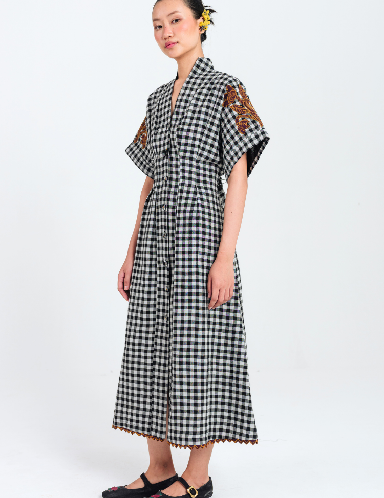 Groove-Midi-Dress-E.png