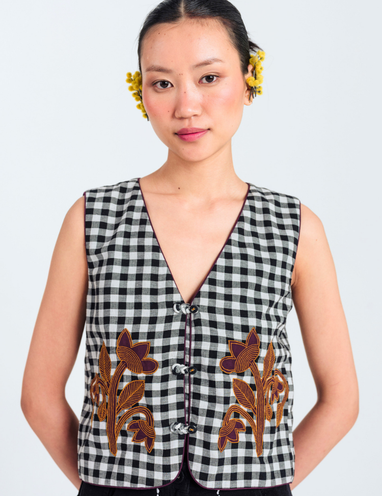 Groove-Waistcoat-D.png
