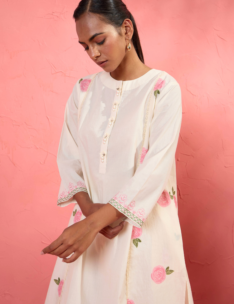 Gul-Rose-Set-2-H_9e25bf25-3bb2-4239-a3e1-2e6e82ff9dea.png