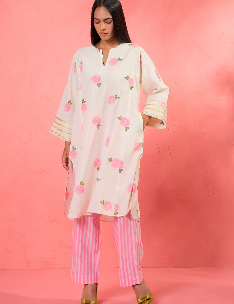 Gul-Rose-Set-3-G_c295b95e-639d-4a04-a5e4-79157831483a.png