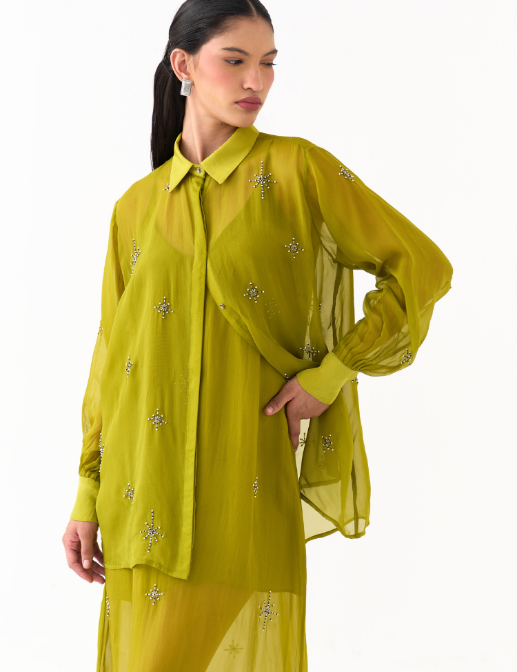 Hand-Emb-Detail-ShirtSet-B.png