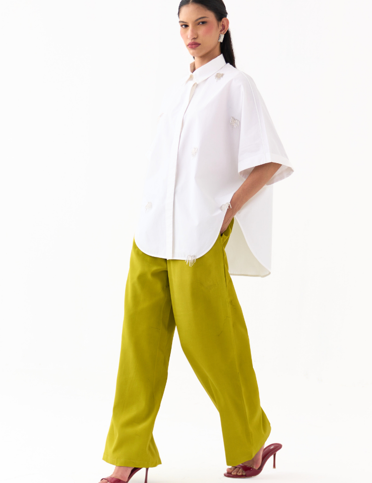 Hand-Emb-Detail-U-Hem-Shirt-D_96508393-0865-408e-88b1-8d4ae1e82771.png