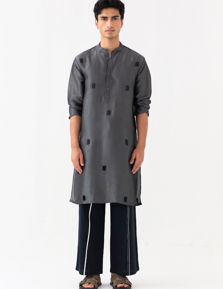 Hand-Embroidered-Detail-Kurta-A.png