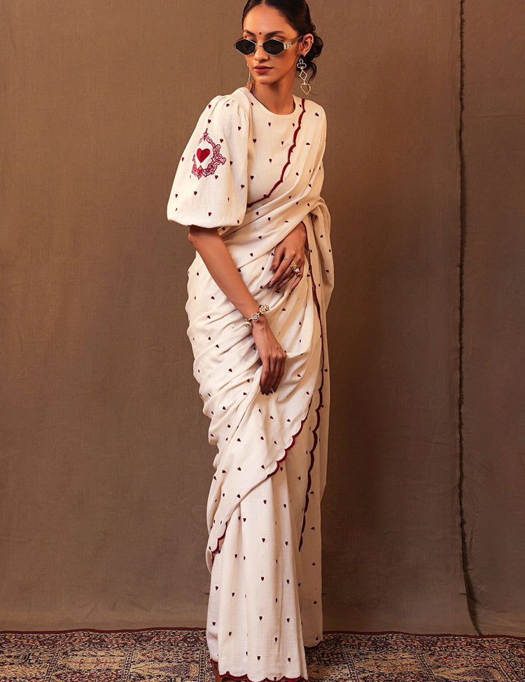 Heart-EMB-Saree-E_198e812c-ce69-4522-ae8f-9c93634d4833.jpg