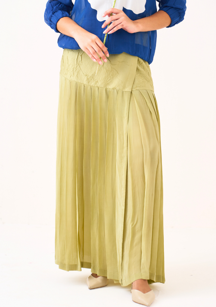 Overlap Pleated Skirt