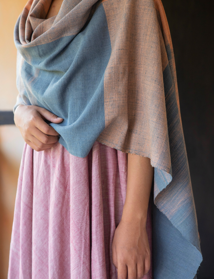 Iada-Eri-Silk-Stole-A.png