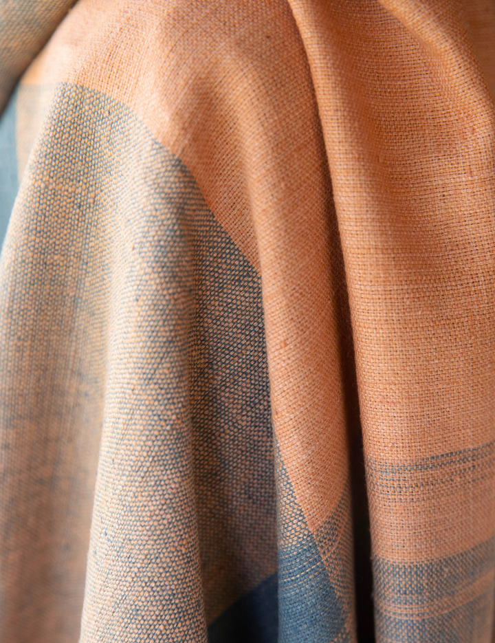 Iada-Eri-Silk-Stole-C.png