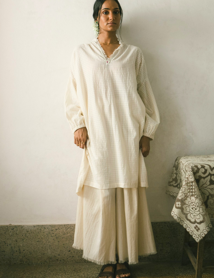 Iffat-Tunic-B.png