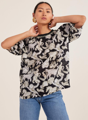 Ika Oversized T-shirt