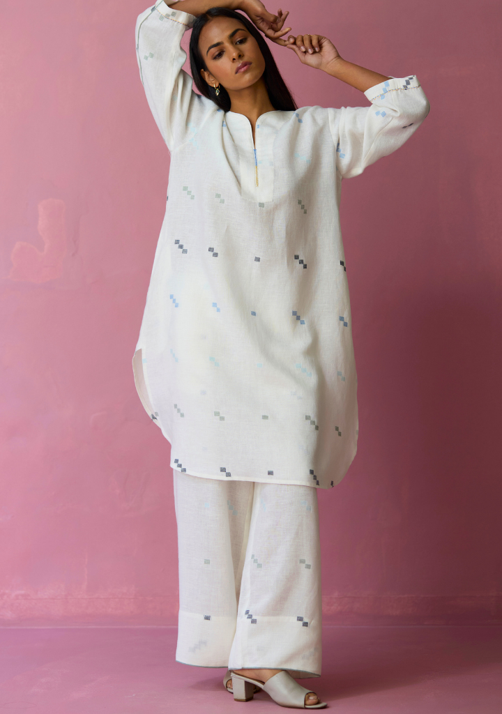 Ikara Dupatta Set