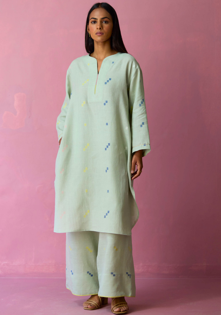 Ikara Dupatta Set