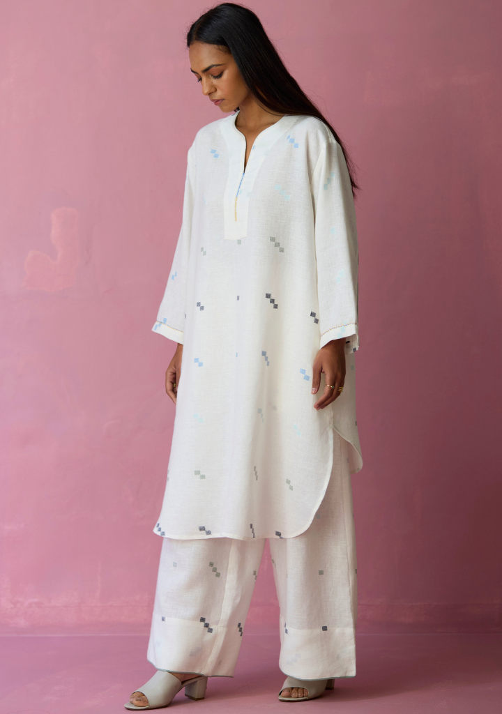 Ikara Dupatta Set