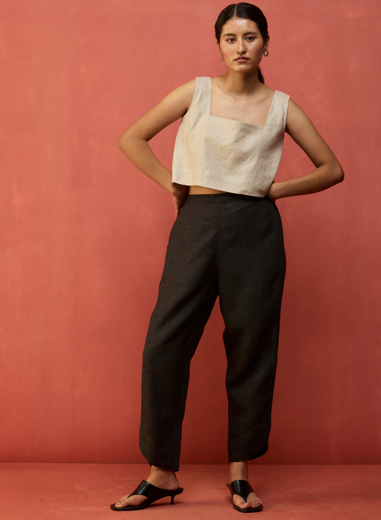 Ikis Overlapping Hem Pants