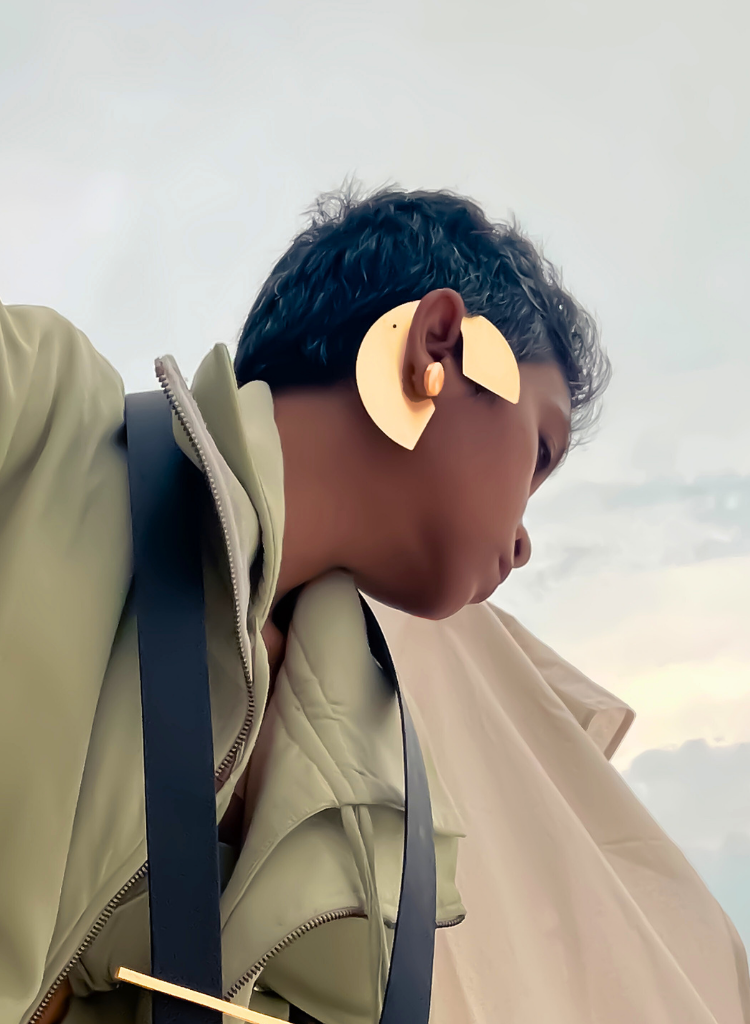 In One Round Ear Cuff