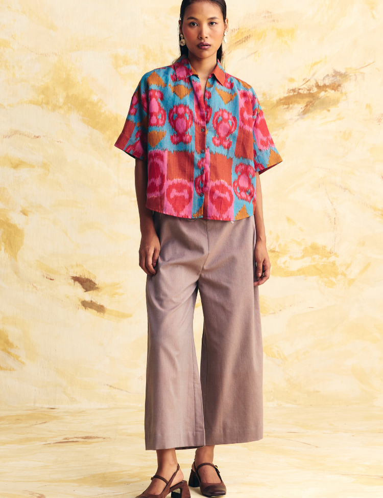 Inertia-Cropped-Shirt-A_7e5a64a7-03cc-4f22-b74f-6e7918383497.png