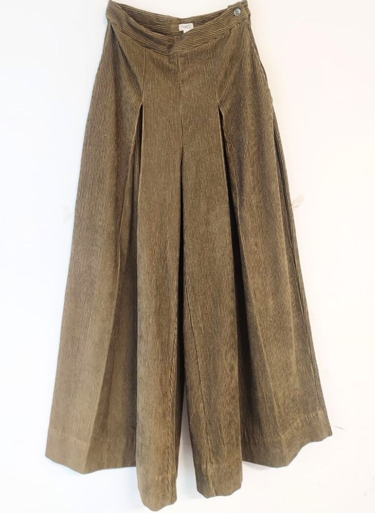 Inverted Box Pleat Bottoms