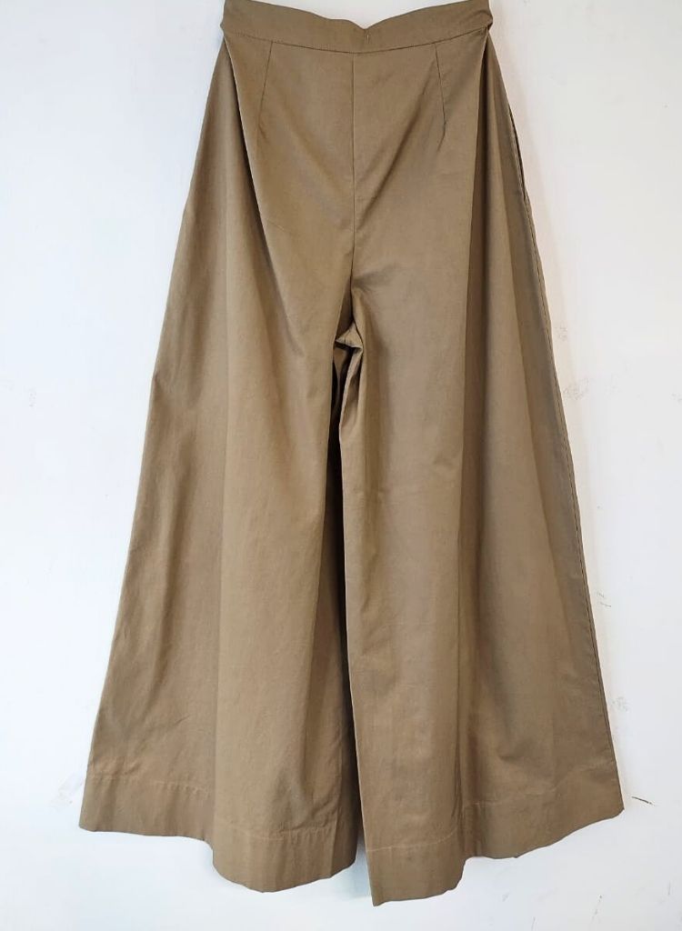 Inverted Box Pleat Bottoms