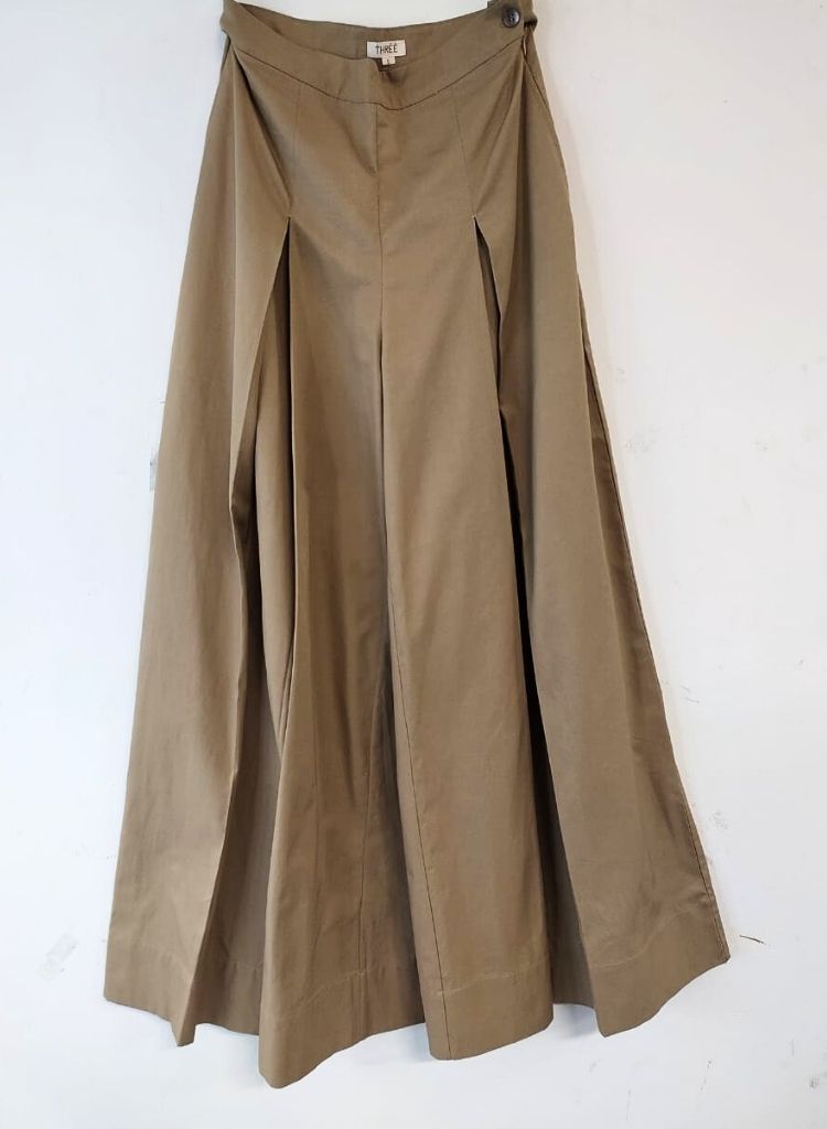 Inverted Box Pleat Bottoms