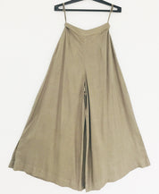 Inverted Box Pleat Bottoms