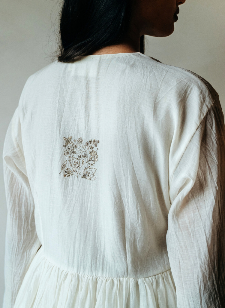 Ira Gathered Kurta