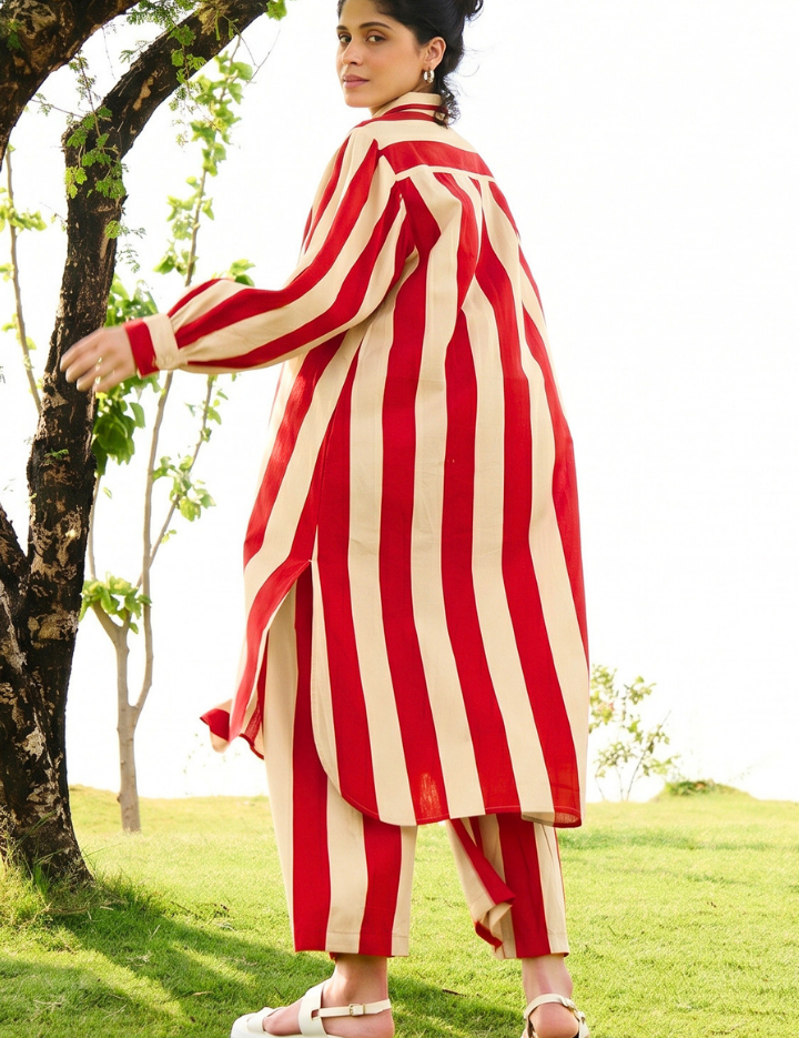 Iris-Set-Red-C.png