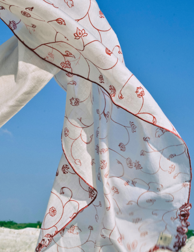 Ithaa-Chanderi-Scarf-D.png