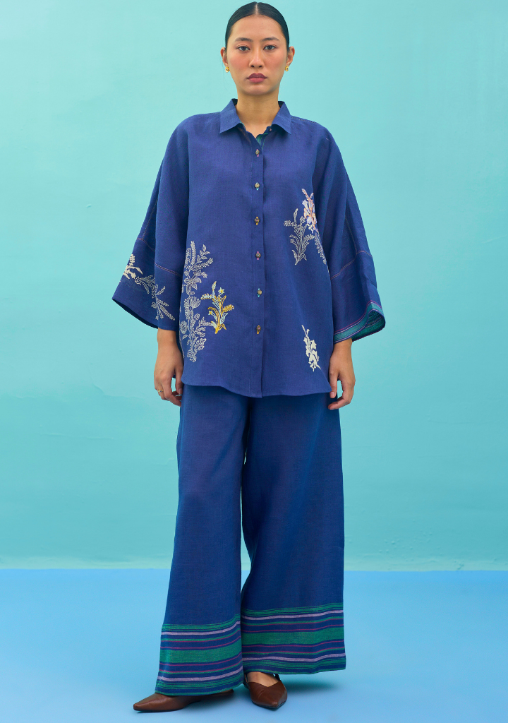 Iva Embroidered Set