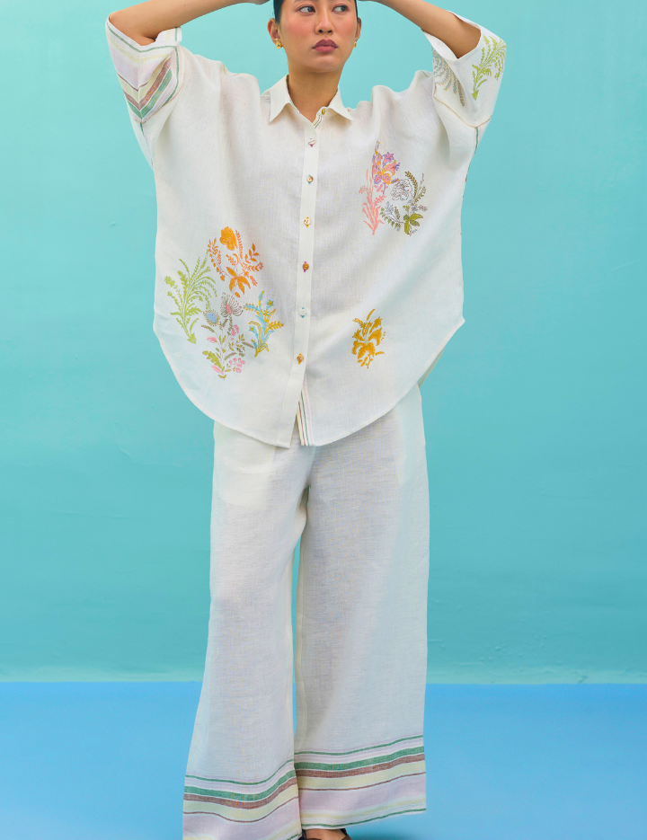 Iva-Embroidered-Set-I.png