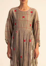 Jaapi Dress