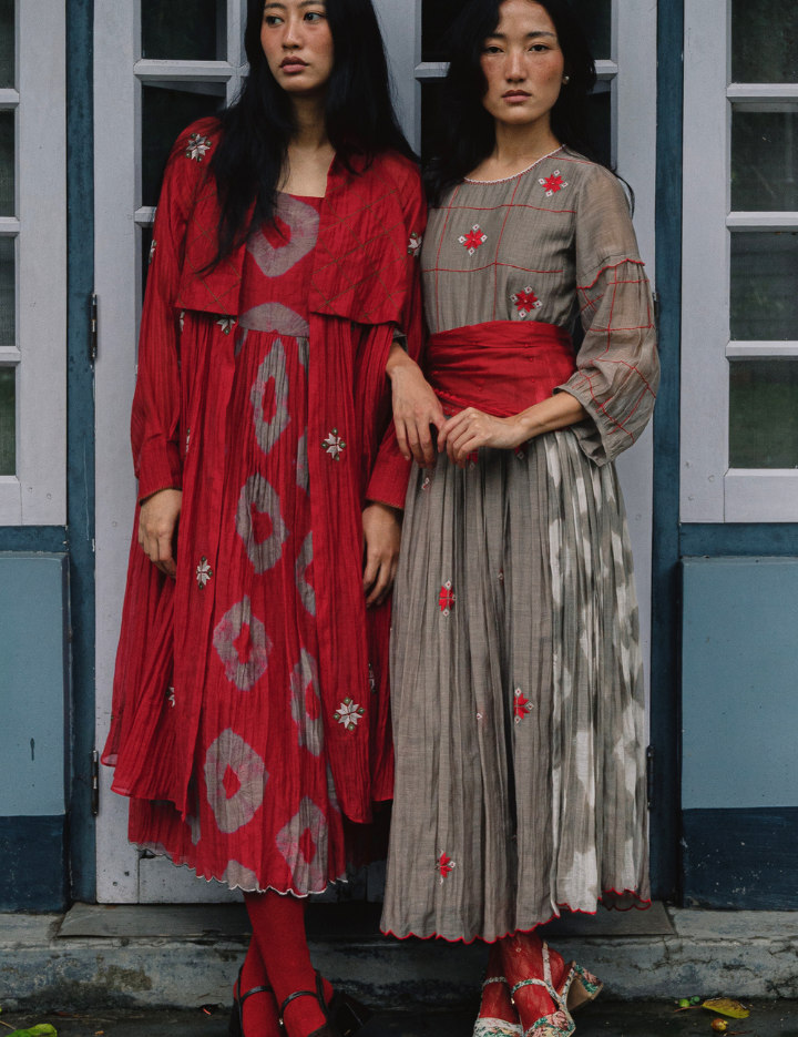 Jaapi-Dress-E.png