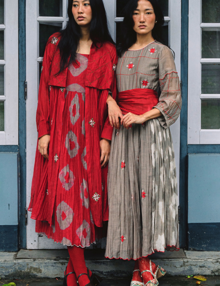 Jaapi-Dress-E_93333901-2e77-487d-9ecd-590939b0ddb9.png