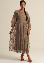 Jaapi Dress