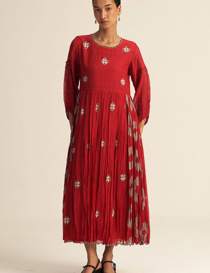 Jaapi Dress