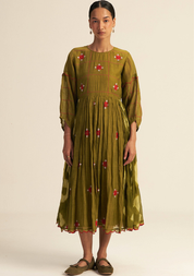 Jaapi Dress