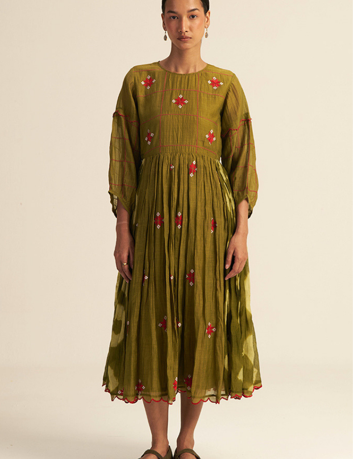 Jaapi-Dress-Q.png