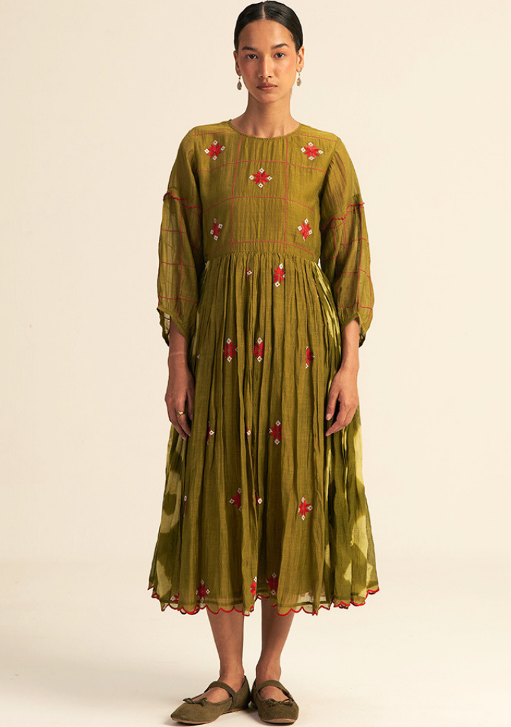 Jaapi Dress