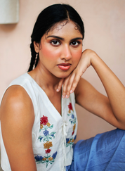 Judy Embroidered Set