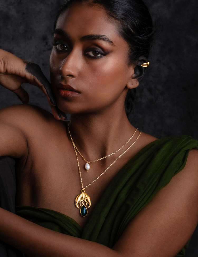 Kakra-Layered-Necklace-A.png