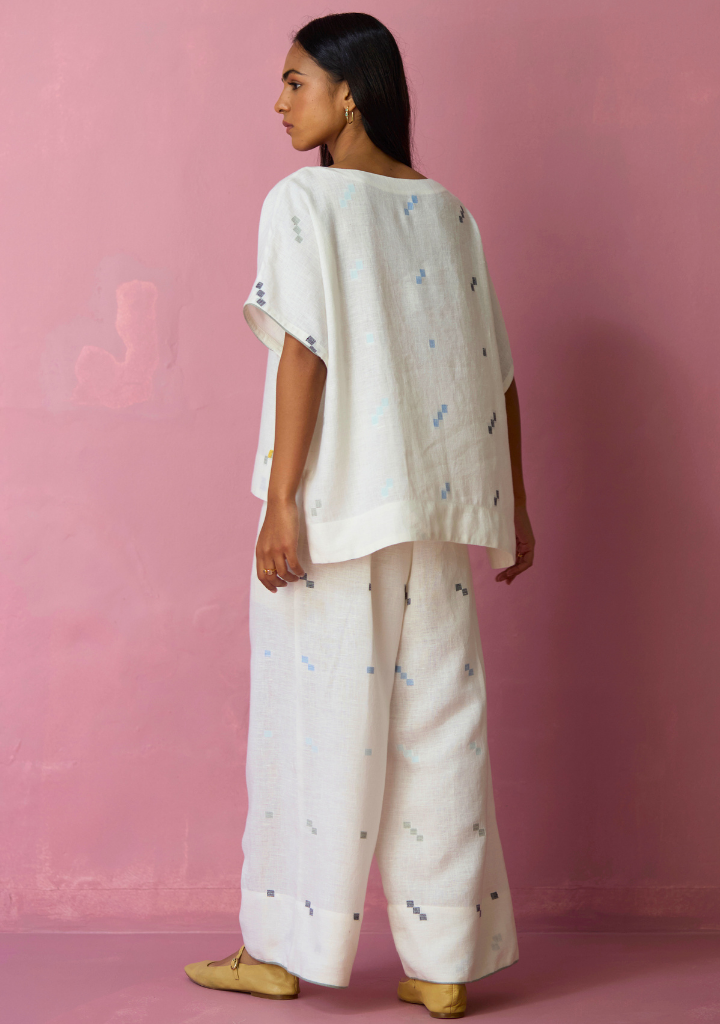 Kanni Hand Embroidered Set