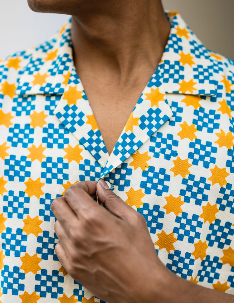 Kenji-Shirt-Star-Gingham-C.png