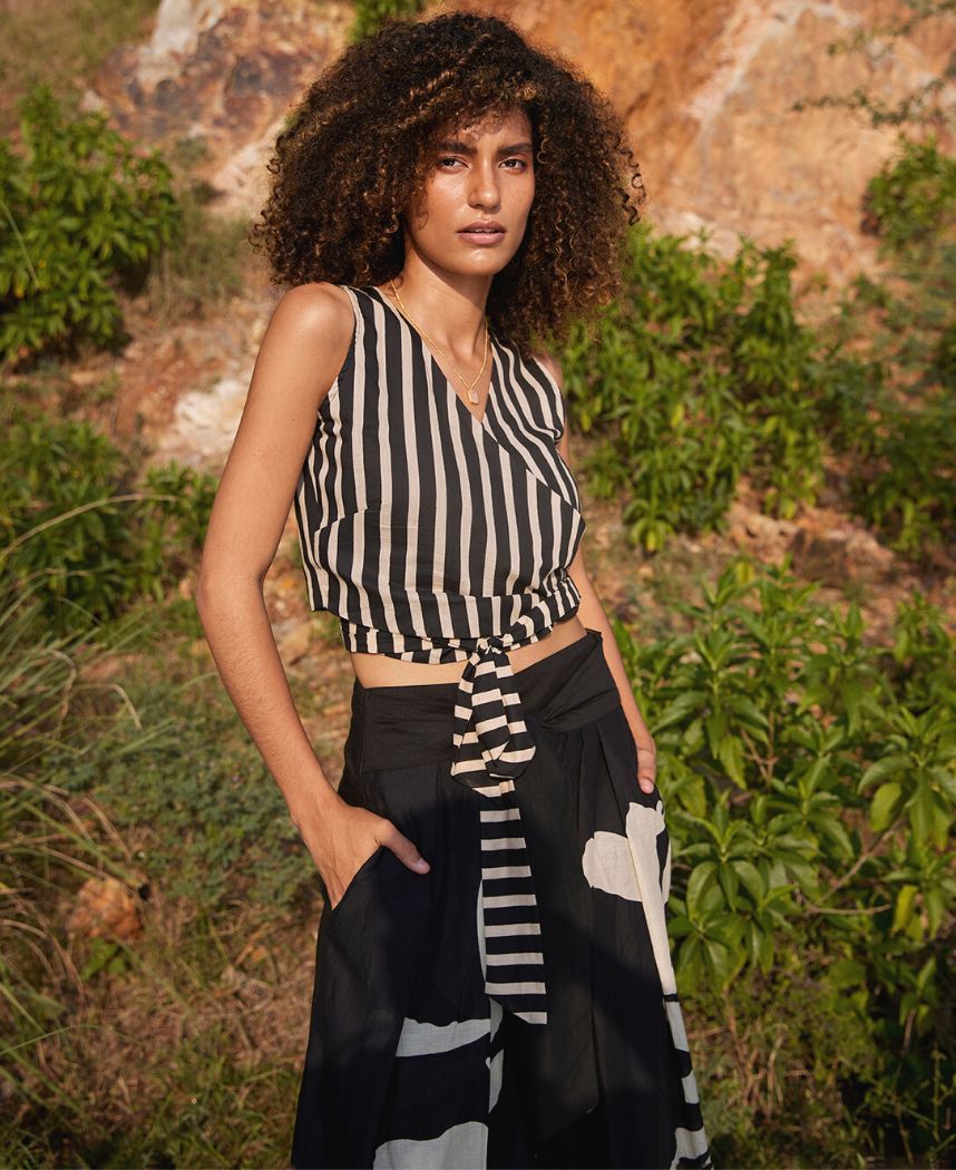 Knot Of Existence Top