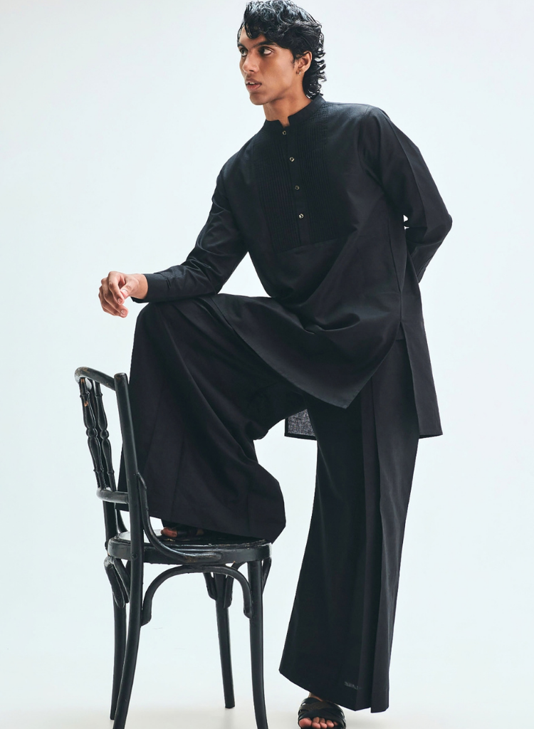 Kohl Pleated Yoke Kurta