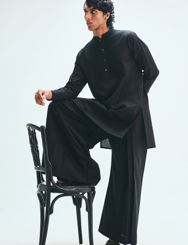 Kohl-Pleated-Yoke-Kurta-F.png